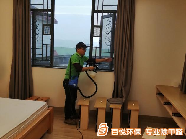 佛山市中海萬錦豪園新裝修室內(nèi)去甲醛現(xiàn)場 佛山市新裝修室內(nèi)去甲醛